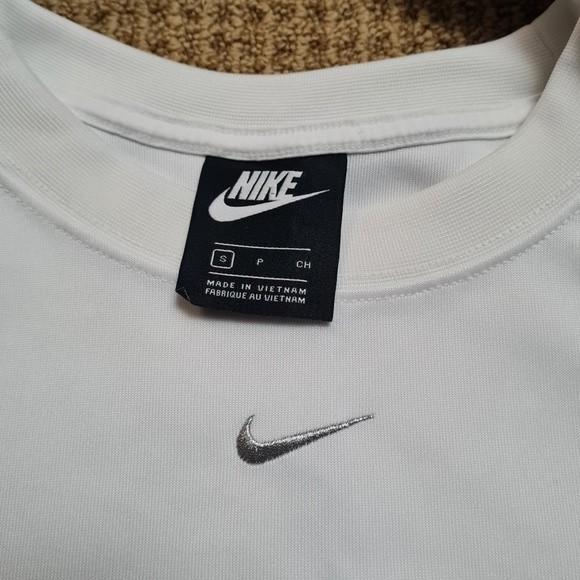 Nike Swoosh NSW Pullover Sweatshirt Crew Silver Logo Tape Silver S Rare Find - Picture 4 of 12